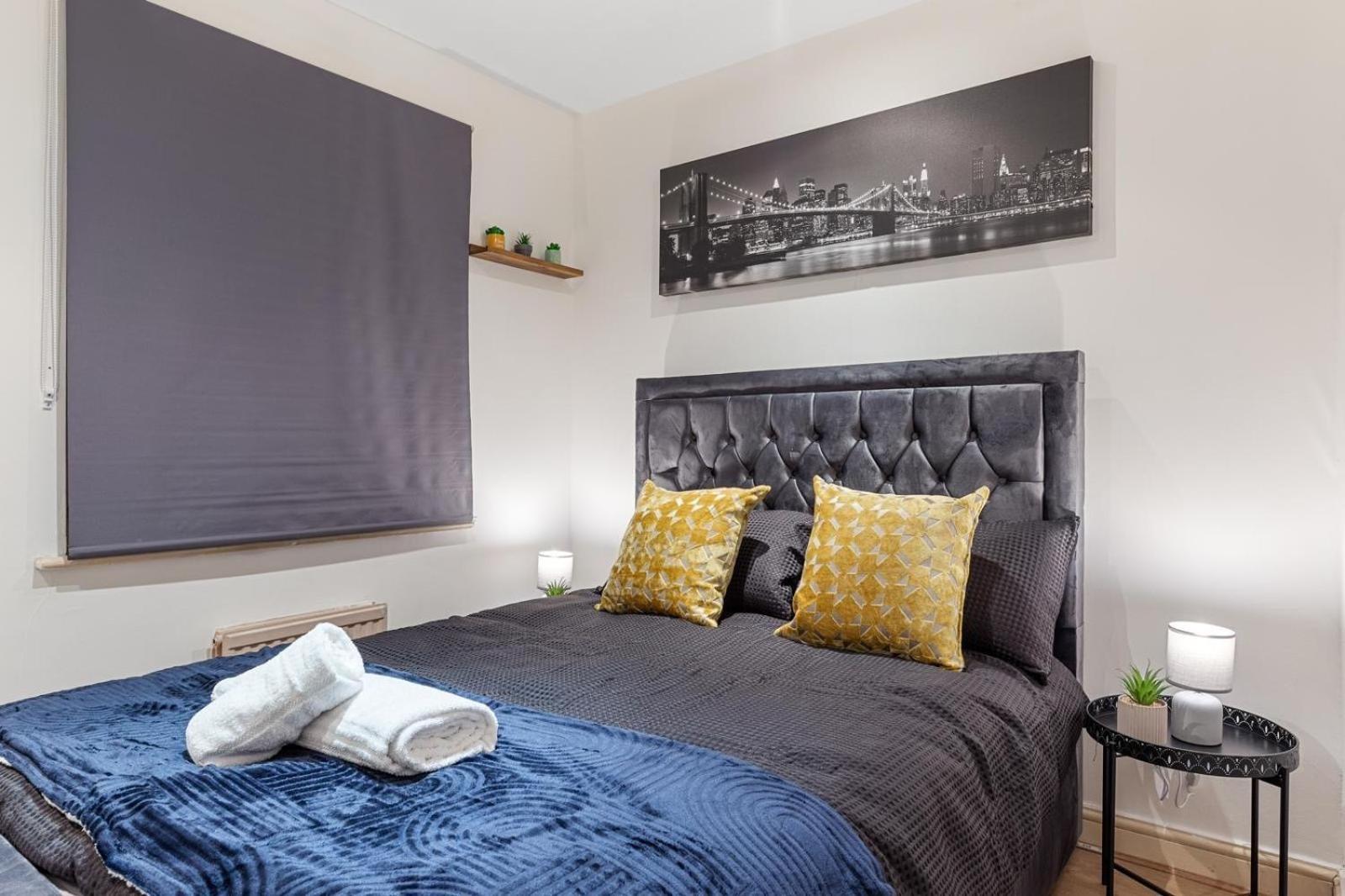 Deluxe Apartment - 1 Min Away From Camden Market And Station 런던 외부 사진