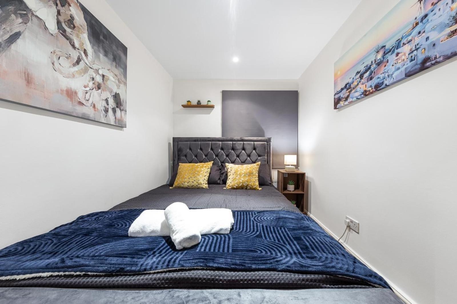 Deluxe Apartment - 1 Min Away From Camden Market And Station 런던 외부 사진