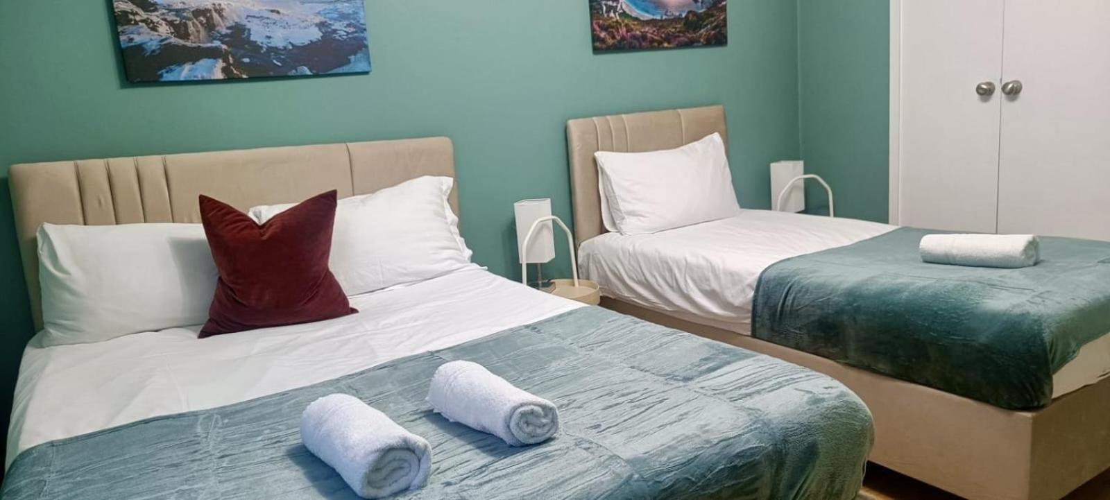 Deluxe Apartment - 1 Min Away From Camden Market And Station 런던 외부 사진